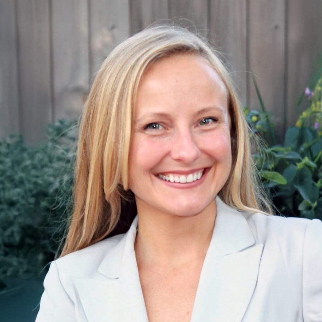 Lauray MacElhern, PhD